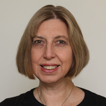 Lindsey Russell, writer for Medius